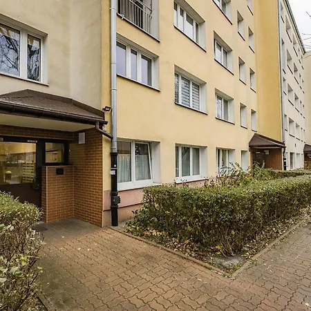 Walerego Slawka 3 Superapart Ursus, Blisko Factory